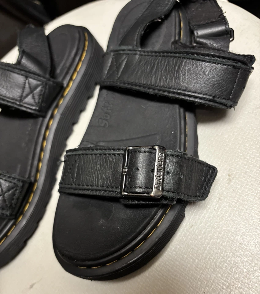 Sandalias de cuero negras Doc Martens para niños talla 2 SoftWair Kyle J zapatos AirWair Dr. Foto 2 de 4