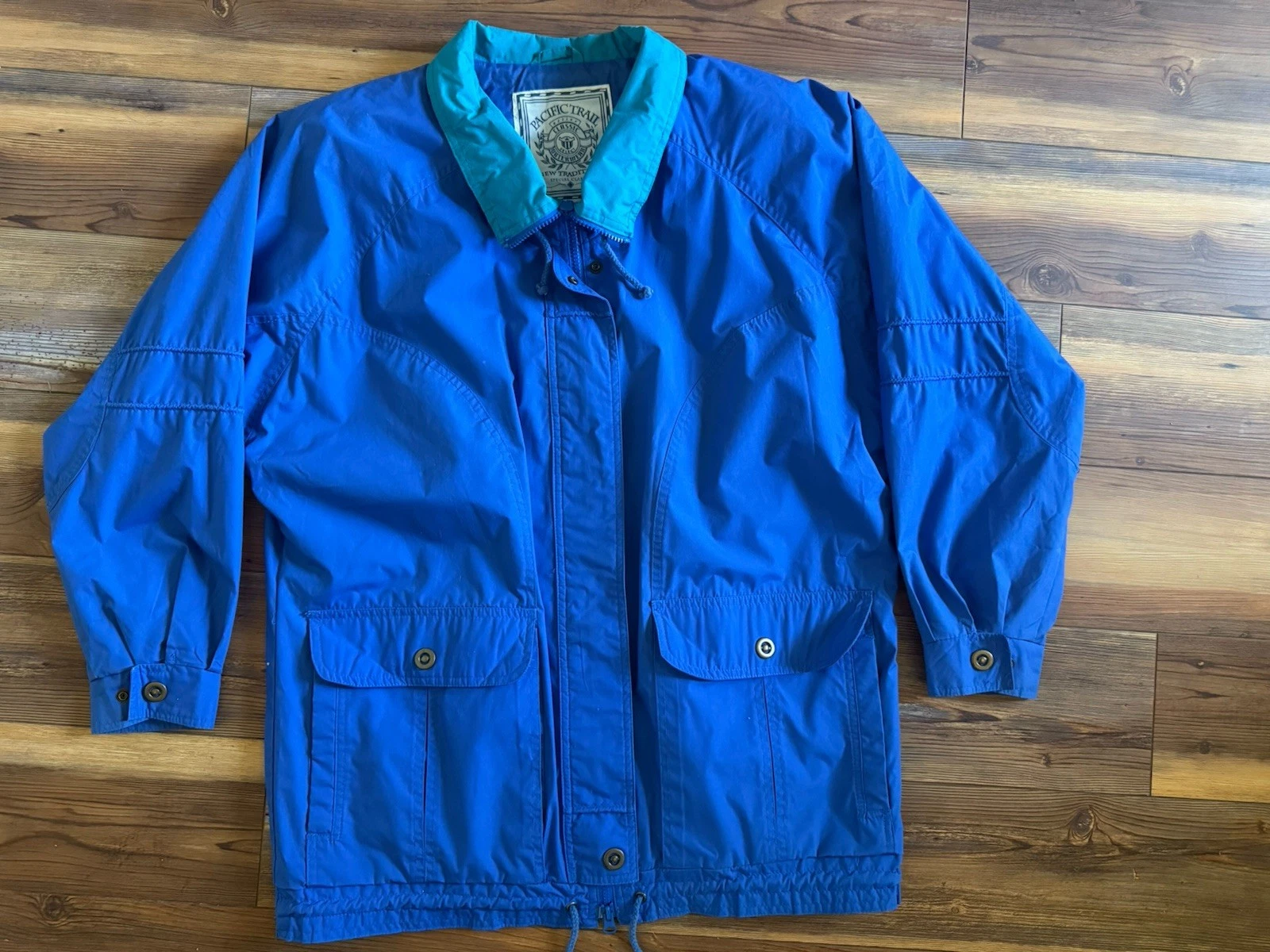 Pacific Trail Light Weight Blue Jacket Large Classic Style