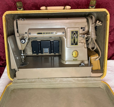Singer 301A Longbed Sewing Machine w/Case and Singer Button Hole Machine