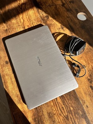 ASUS VivoBook S Laptop   Intel i7, NVIDIA Graphics   Excellent Condition