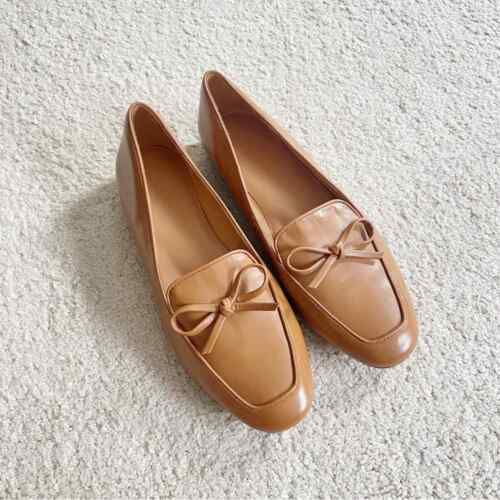 J. Crew Factory Bow Tan Loafers Size 10 Classic S… - image 1