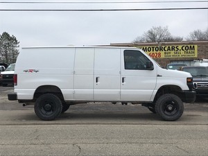 2008 ford e series van