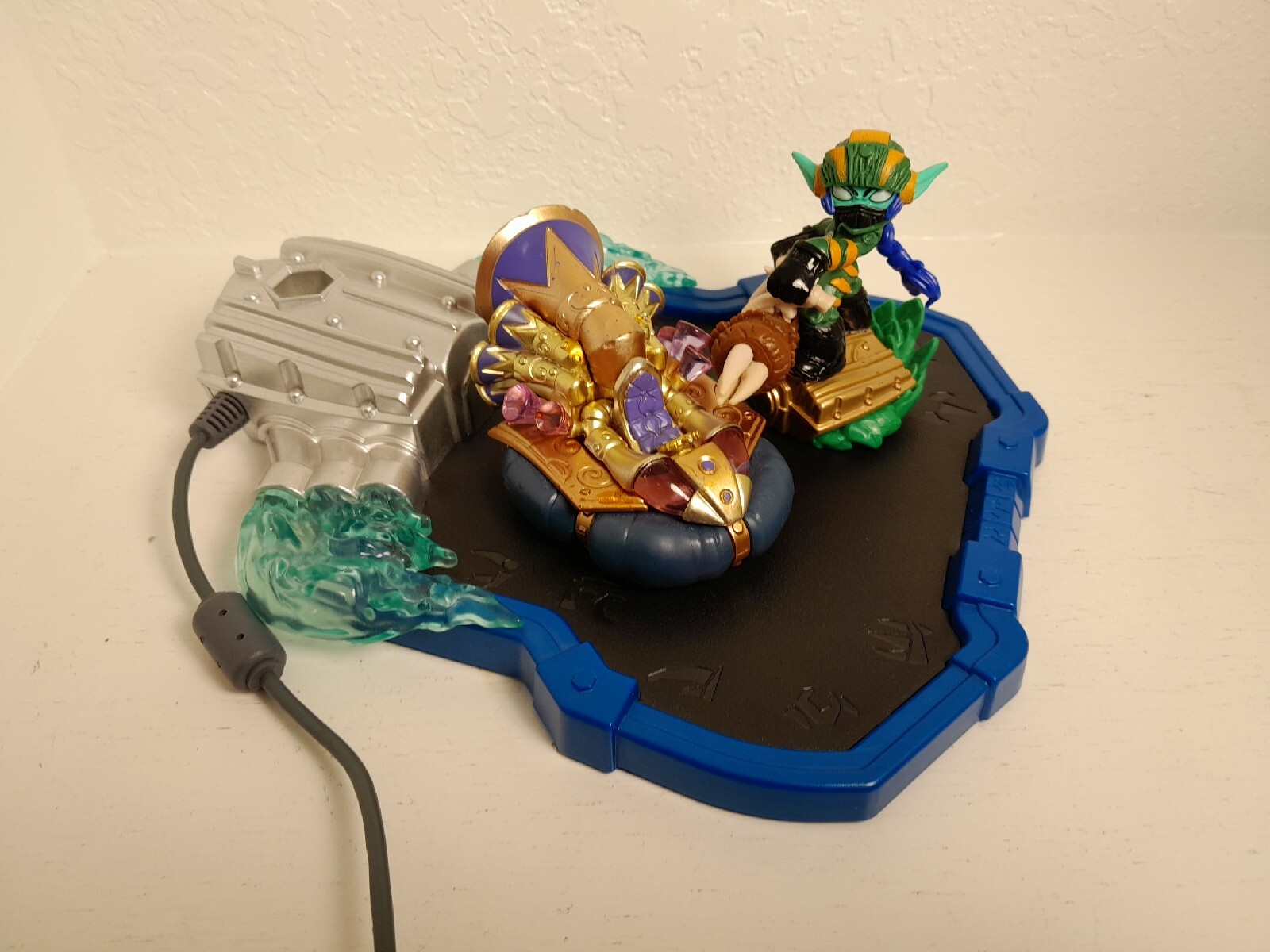 SKYLANDERS SUPERCHARGERS Portal + 2 of Power PS3 PS4 Wii Wii U XBOX 360