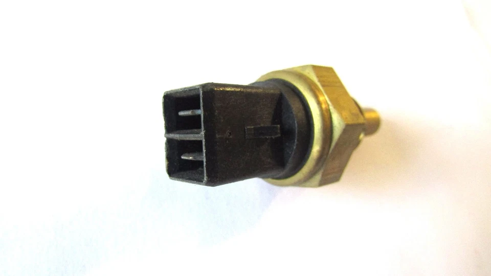 Interruptor de temperatura del ventilador del refrigerante del motor estándar TS-118 83 84 HONDA PRELUDE ACCORD Foto 2 de 4