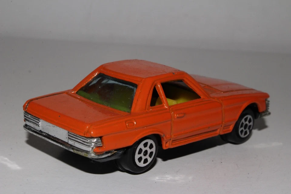 YATMING DIECAST HONG KONG MERCEDES BENZ 350SL, ORANGE, 1:64, ORIGINAL - Image 3 of 4