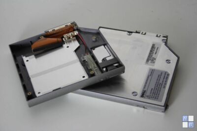 Dell Festplattengehäuse IDE 2,5'' Festplatte 8T687-A00 für D800 D810 D820 D830