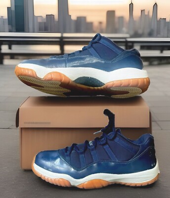 AIR JORDAN 11 XI RETRO LOW PATENT-LEATHER SNEAKER NAVY BLUE
