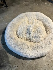 Best Friends by Sheri - Large Round Dog Bed