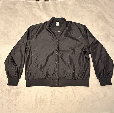 Nike Sportswear Destroyer Oversize Monogram Jacket (W) Schwarz Größe L Neu