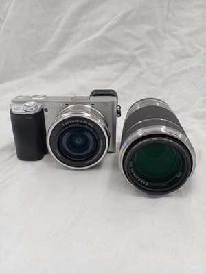 Sony α6400 Mirrorless Camera Kit 24MP APS-C Dual Zoom 16-50mm & 55-210mm