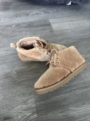 UGG Neumel Women's Beige Shearling Sheepskin Lined Excellent Condition Size 8 