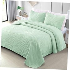 California King Quilt Bedding Set, Lightweight Mint Green Oversized King