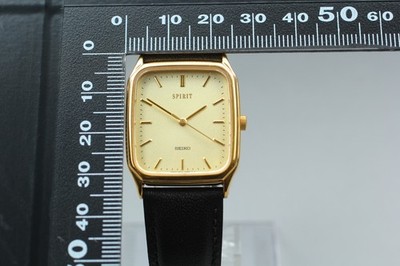Vintage 1997 N MINT Seiko Spirit 5E31-5B50 Gold Tank HAQ Quartz