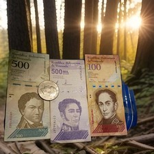 3 Venezuela banknotes $500,000 $500 $100 Bolivar and 1976D Eisenhower Dollar F