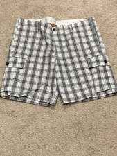 Dockers Mens Shorts Size 40 Ivory Gray Plaid Cargo Pockets Belted Shorts
