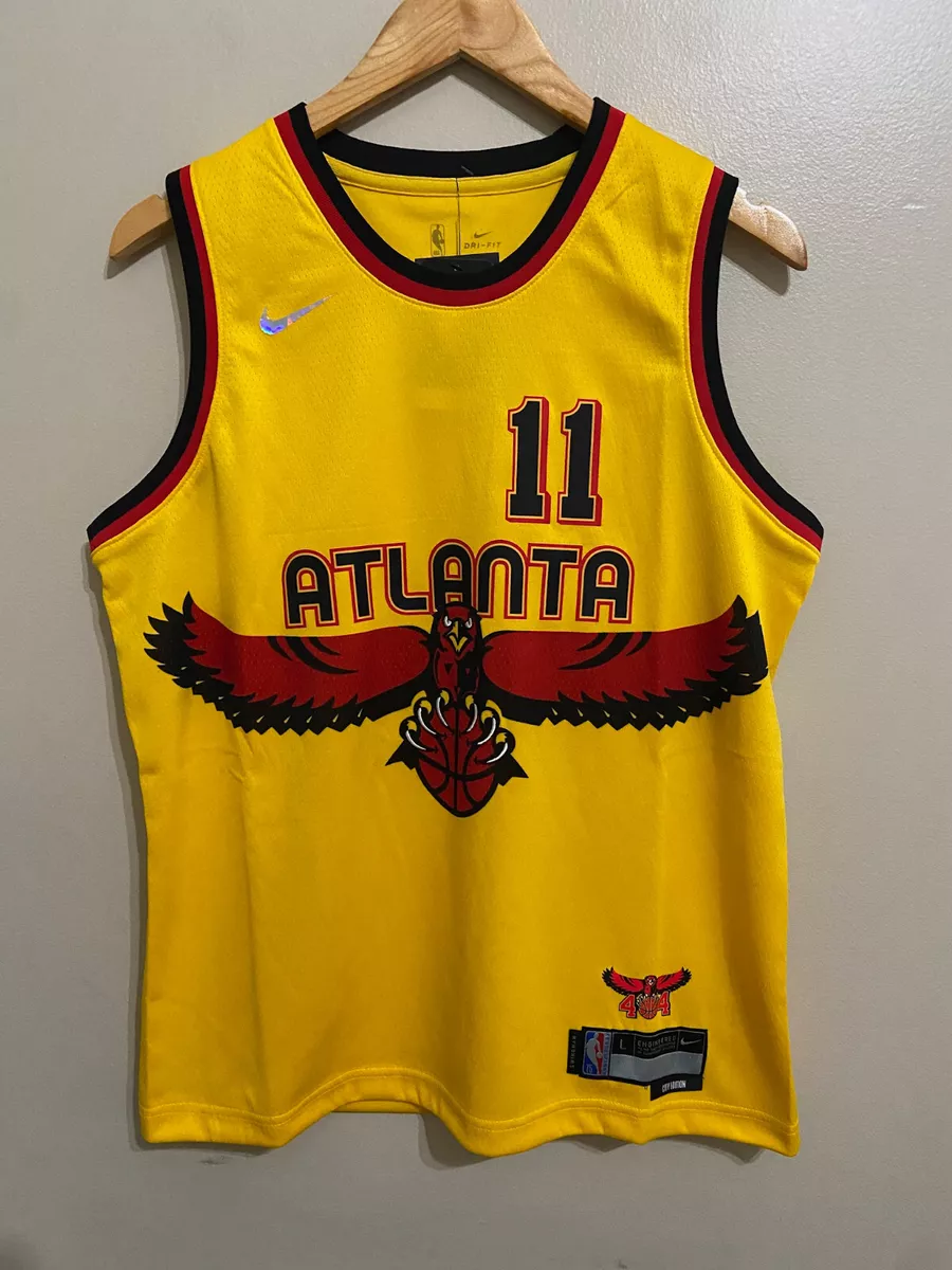 Nike Men's Atlanta Hawks Trae Young #11 Black T-Shirt, Large