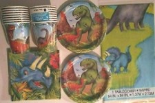 DINOSAUR PARTY Birthday Party Supply Set Decoration Kit for 16