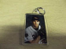 MIKE MUSSINA 1998 PHOTO FILE KEYCHAIN ORIOLES HOF
