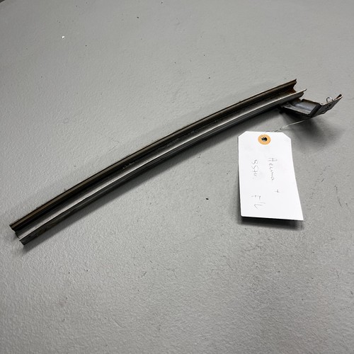 15-20 ACURA TLX FRONT LEFT DOOR WINDOW RUNNING CHANNEL SASH OEM 72271-TZ3-A01 - Picture 5 of 10