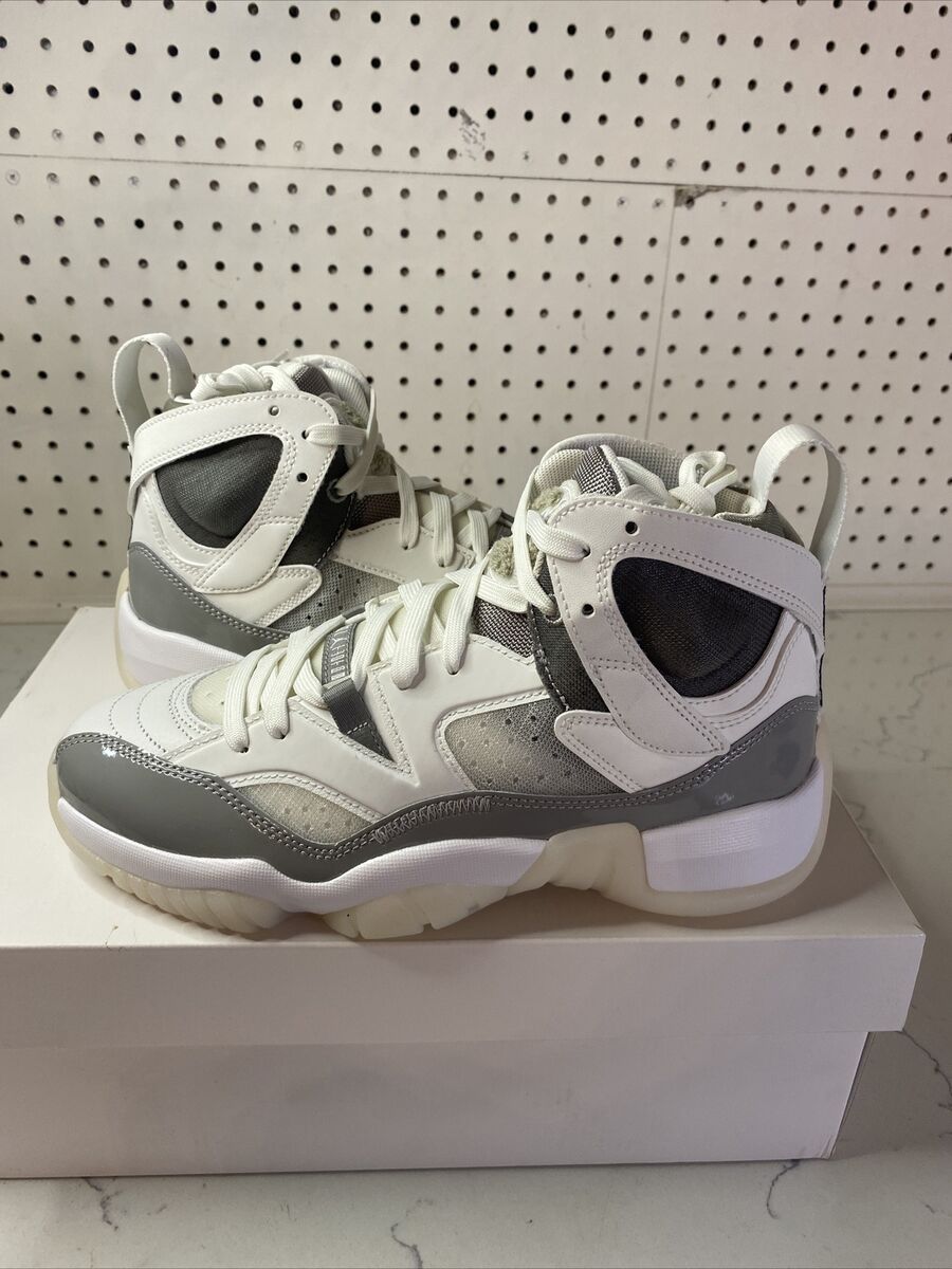 Size 7 - Jordan Jumpman Two Trey Medium Grey W for sale Size 7 - Jordan Jumpman Two Trey Medium Grey W for sale