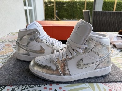 Nike Air Jordan 1 Mid Sneaker Silber/Weiß EU 42,5 Neu