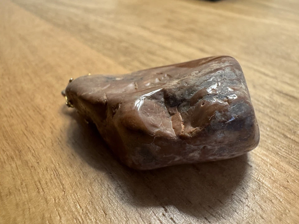 Colgante Vintage Piedra Natural Pulida Marrón Tonos Crema Fianza Dorada Foto 4 de 4