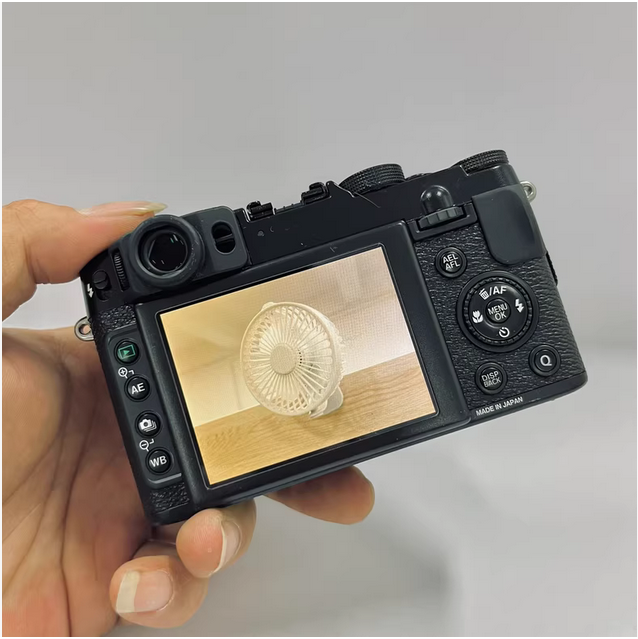 Fujifilm Fuji X Series X20 12.0MP 4x Optical Zoom Digital Camera