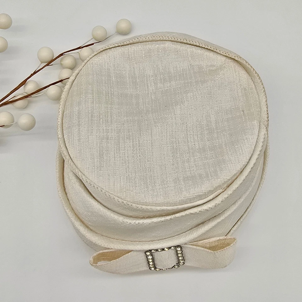 Sombrero Pastillero Blanco De Colección Estrás Arco Nupcial Boda Ocasión Iglesia Foto 3 de 4