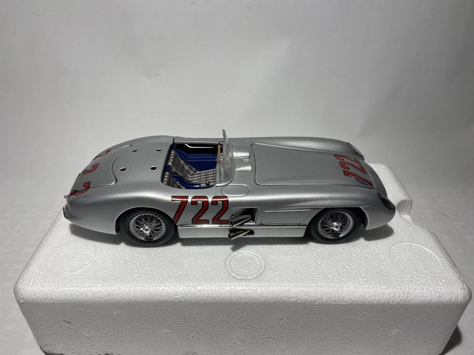 1:24 MERCEDES-BENZ 300 SLR STIRLING MOSS 1955 Minichamps 1/24 - Immagine 4 di 4