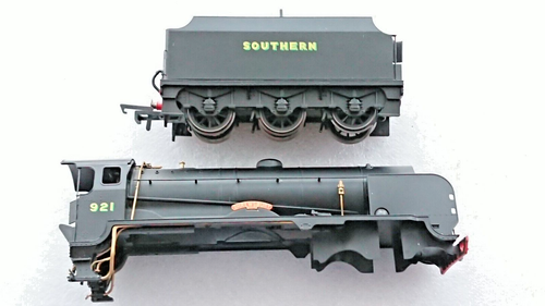 Hornby R3458 SHREWSBURY 921 LOCO BODY & TENDER SPARES/REPAIR Used Boxed No.40 - Picture 5 of 15