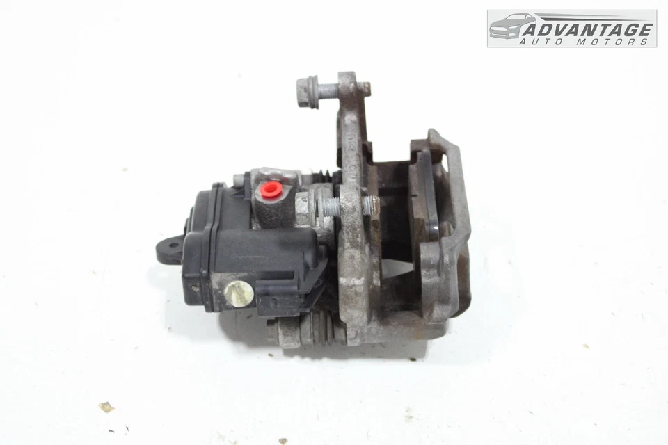 2017-2018 AUDI A4 QUATTRO REAR LEFT SIDE ABS BRAKE CALIPER W/ ADJUST MOTOR OEM - Image 4 of 4