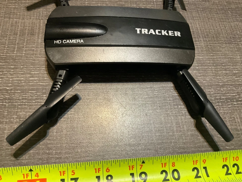 JXD523 Tracker Foldable Phone Controll Mini Rc Selfie Drone Wifi FPV 720P HD - Image 3 of 4