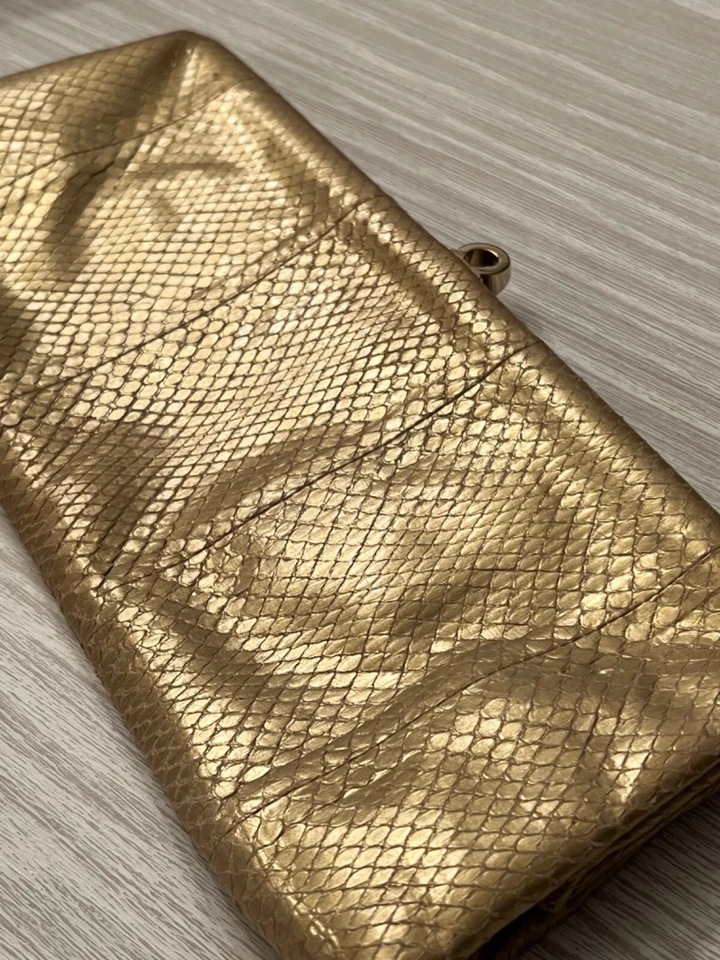 Salvatore Ferragamo Gold Snakeskin and Leather Evening Clutch - Image 3 of 4