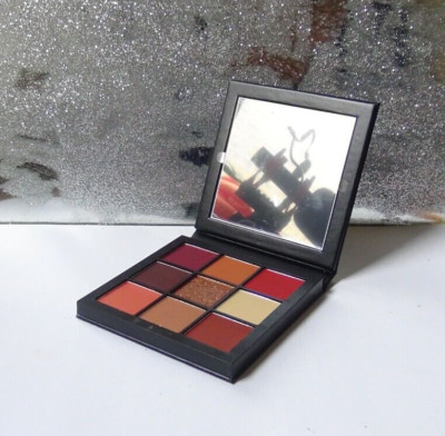 Huda Beauty Warm Brown Obsessions Lidschatten Palette 10g Neu unbenutzt verpackt