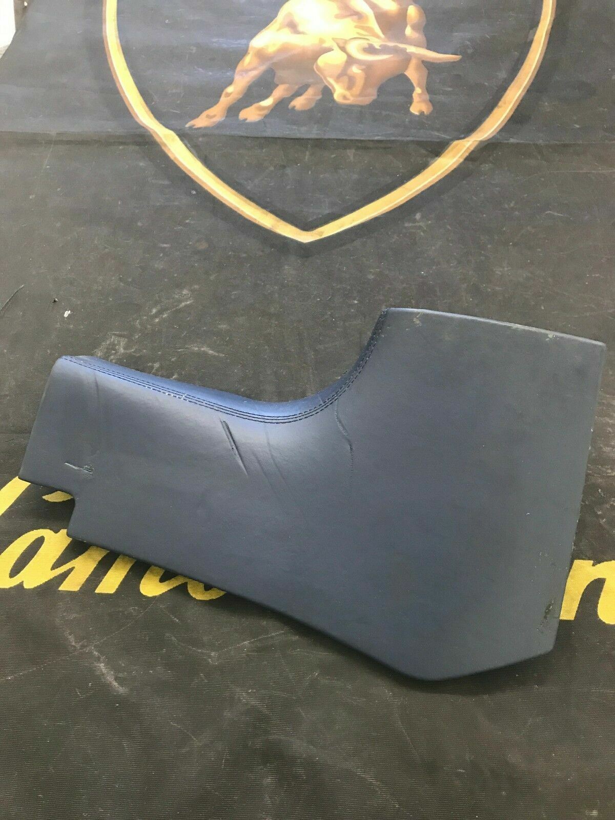 LAMBORGHINI GALLARDO PASSENGER RIGHT SIDE SILL COVER OEM 401854888