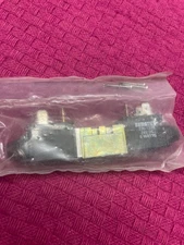 New Numatics Inc. MK-3 Series Dual Solenoid  24v Replacement Valve