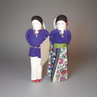 Vintage indische handgefertigte Puppen 2er Set einheimische primitive Kunst Alta Silago Navajo Neu mit Etikett