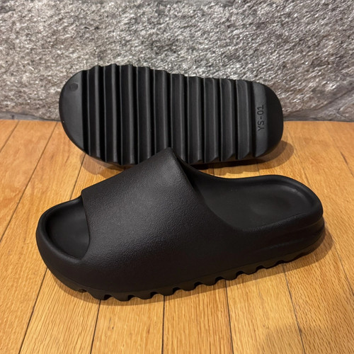 Yeezy Slide Onyx Black YS-01 Men’s Size 11 Dust Bag Ships Fast Free Same Day OG