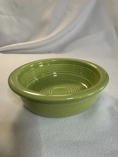 Fiesta 4¾" Fruit Bowl *1950's Chartreuse*  *Not Post 86*  *Near Mint*