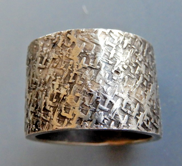 Dana Reed Statement Textured Silver Stack Ring Se… - image 3