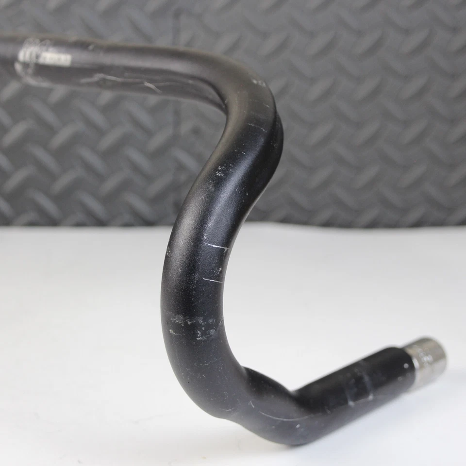 Salsa Pro Road 40 cm x 26.0 mm Alloy Road Bars Handlebars Black - Image 3 of 4