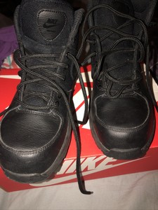 nike manoa boots boys