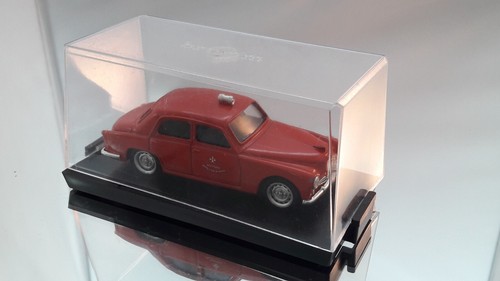Alfa Romeo 1900 - Servizia Fire Truck - BOX - Brumm - Red - Imagen 6 de 15