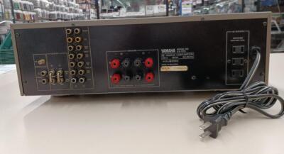 Yamaha AX-570 Natural Sound Stereo Amplifier Good Condition from