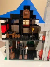 LEGO Castle: Blacksmith Shop (3739) please read!