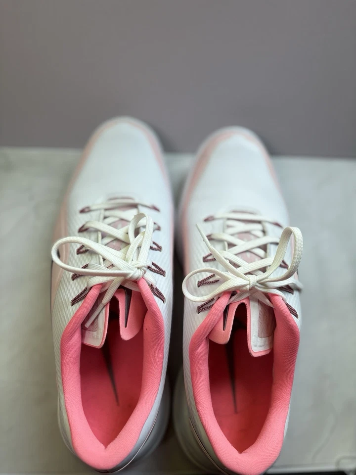 Туфли для гольфа женские Nike Lunar Control Vapor 2 розовые/белые размер 9 909083-103 - Изображение 3 из 4