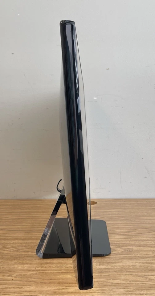 LG 34" UltraWide 21:9 IPS LED 2560 x 1080 Computer Monitor Display w/ AC Adapter - Image 4 of 4