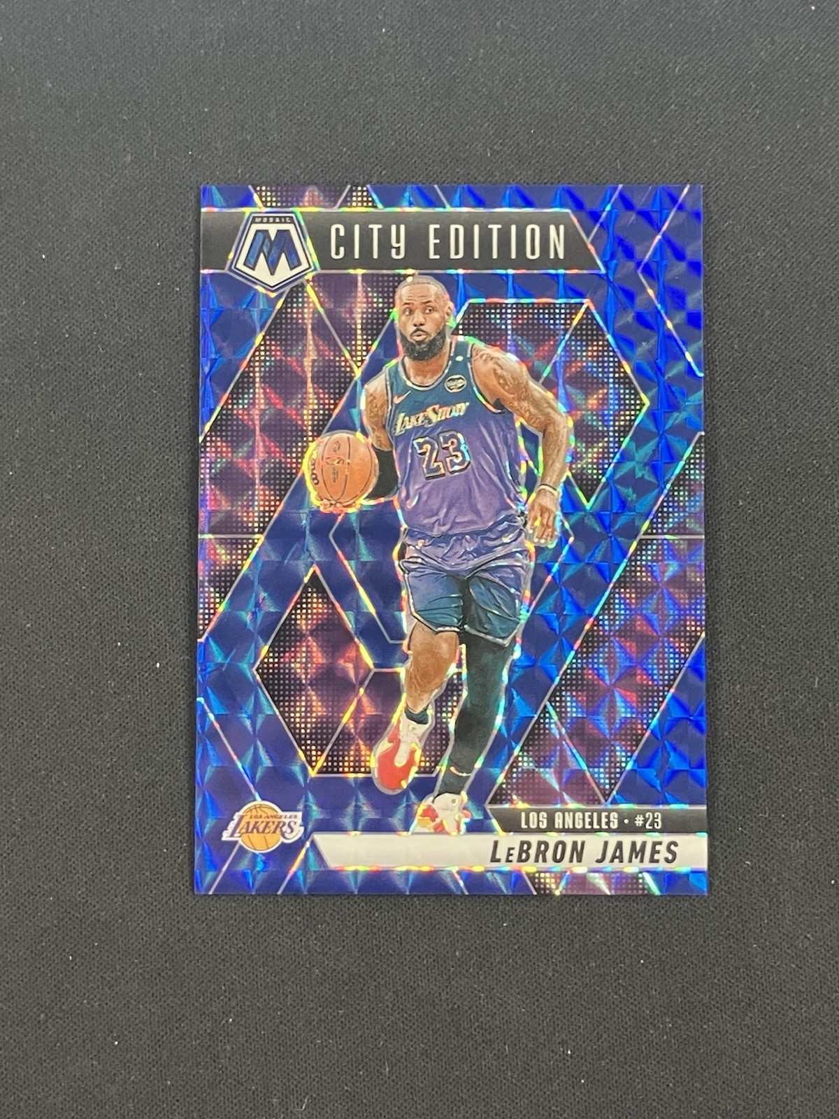 2024 Panini Mosaic City Edition Blue #286 Lebron James /199