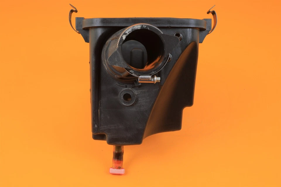 06-09 2009 Sportsman X2 500 OEM Air Cleaner Box Housing Cover Intake Tube Airbox - Image 3 of 4