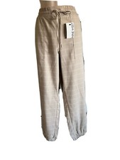 NWT $48 Nine West  almond Beige casual Pants elastic waist & bottoms pockets L